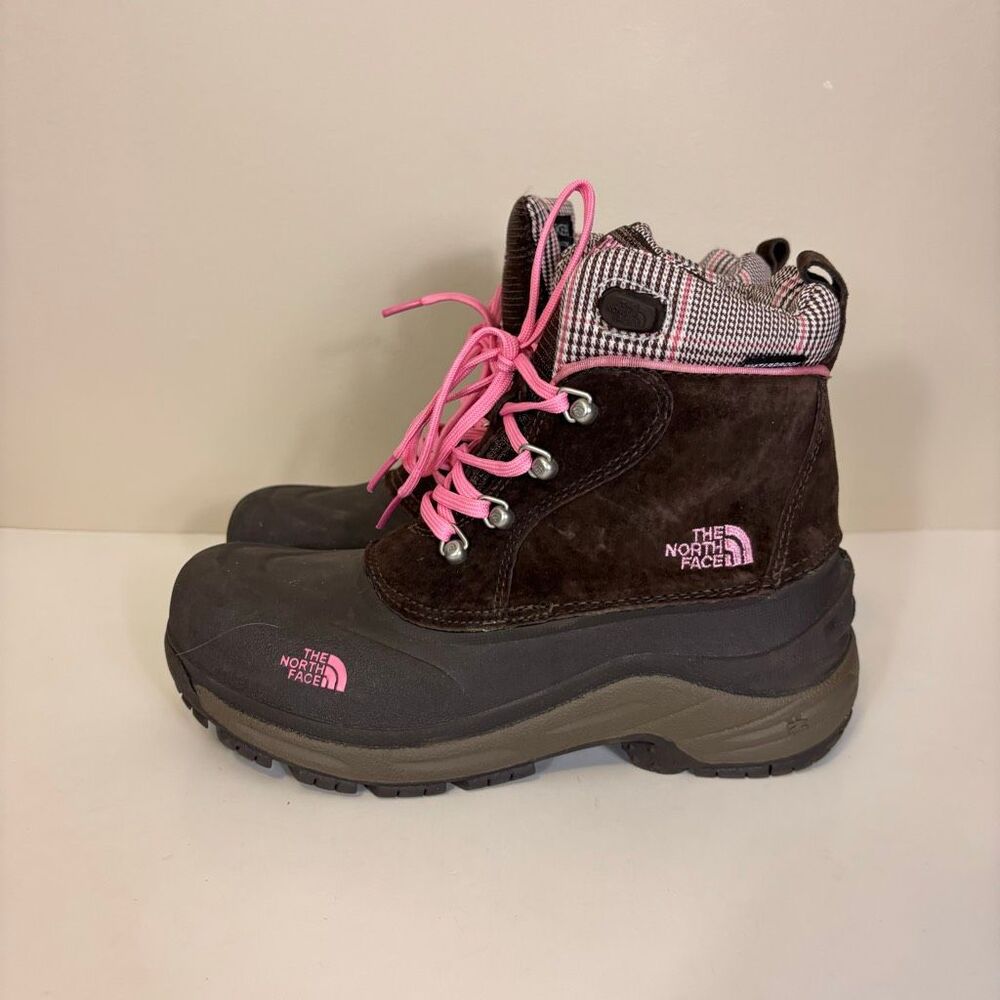 The North Face Brown Suede Insulated Winter Boots with Pink Laces US 6